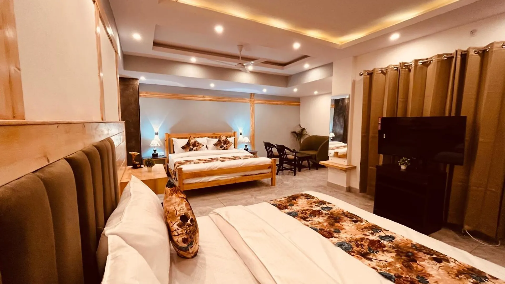 Pinerock Resort Best Selling Property In Mussoorie ! Luxury Rooms ! Mountain View ! Open Terrace ! Cafe ! Parking ! 4*,