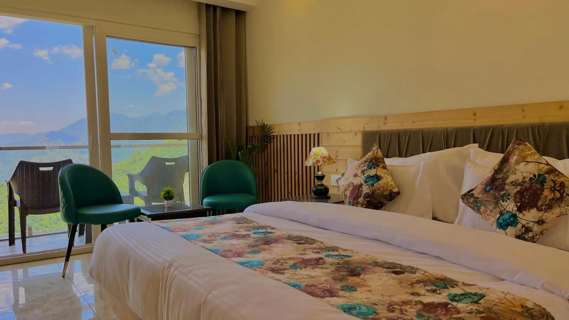 Pinerock Resort Best Selling Property In Mussoorie ! Luxury Rooms ! Mountain View ! Open Terrace ! Cafe ! Parking ! India